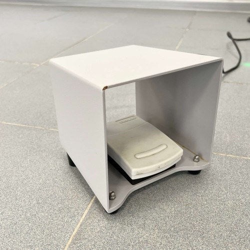 Гольмієвий лазер SRM-H3B Гольмієвий лазер SRM-H3B